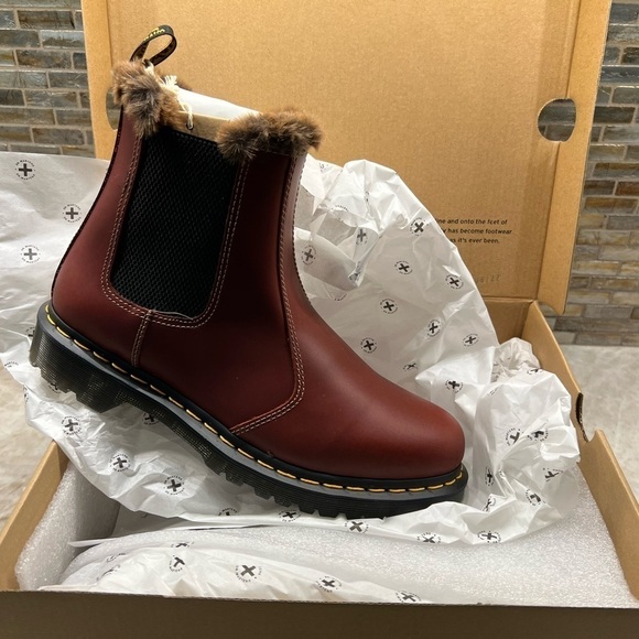 Dr. Martens Shoes - Dr. Martens 2976 Leonore Faux Fur Lined Chelsea Boots